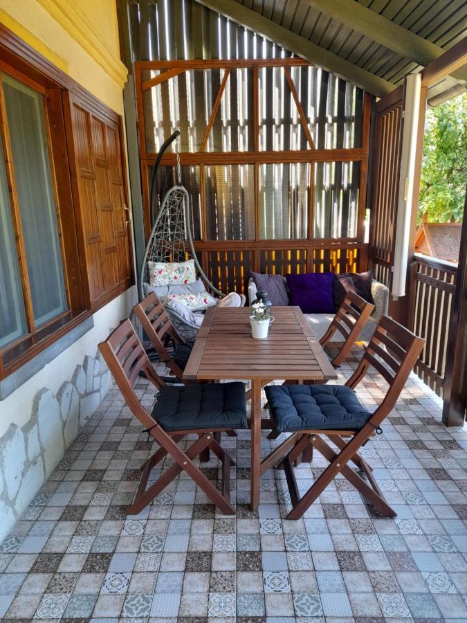 Nárcisz Vendégház 2 Mezőkövesd Exterior foto